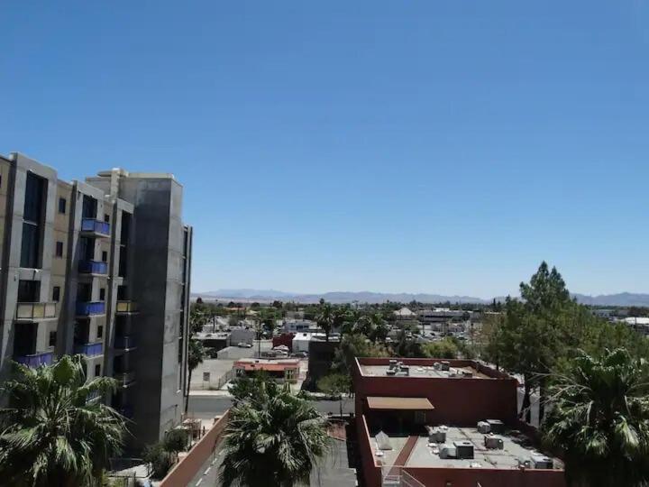 Gorgeous Studio High Rise Apartment Las Vegas Exterior photo